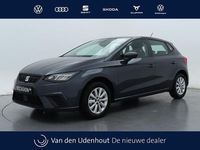 Grijs, metallic lak Gebruikt 2024 Seat Ibiza Style Hatchback | € 18.890 (Eerlijke prijs)