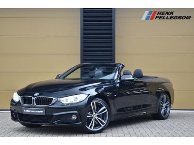 Zwart (metallic) Occasion 2016 BMW 440 Executive Cabriolet | € 32.950 (Iets duurder)