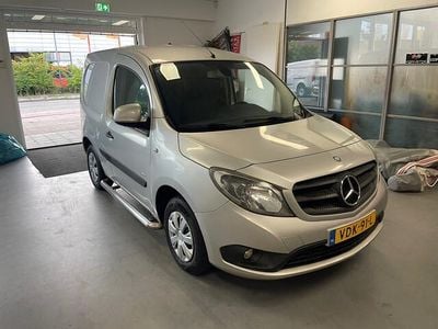 Mercedes Citan 109