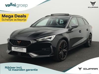 Zwart, metallic lak Gebruikt 2022 Cupra Leon VZ Stationwagen | € 26.800 (Eerlijke prijs)