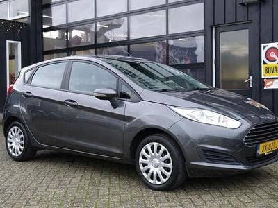 Grijs Gebruikt 2016 Ford Fiesta Style Hatchback | € 7.999 (Eerlijke prijs)