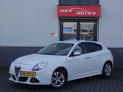 tweedehands Alfa Romeo Giulietta 1.6 JTDm Distinctive airco LM 2013 Wit