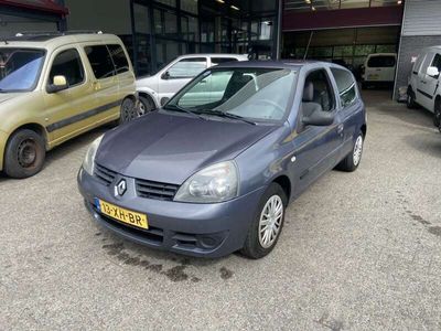 Renault Clio II
