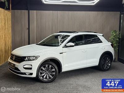 Zwart Gebruikt 2021 VW T-Roc R-line SUV | € 27.900 (Goede deal)