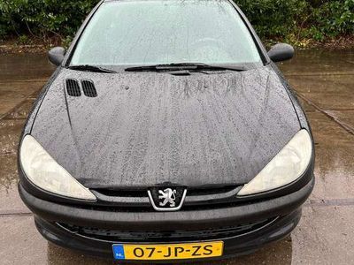 tweedehands Peugeot 206 1.4 XR sportieve uitlaat NAP 168xxx km