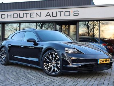 Zwart Gebruikt 2022 Porsche Taycan Cross Turismo SUV | € 69.850 (Iets duurder)