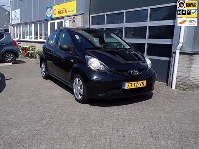 Zwart Gebruikt 2007 Toyota Aygo Hatchback | € 2.450 (Eerlijke prijs)