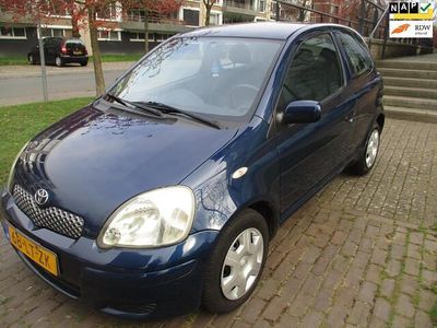 Blauw Gebruikt 2003 Toyota Yaris Sol Hatchback | € 1.950 (Eerlijke prijs)