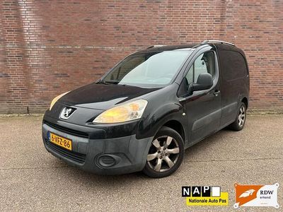 Zwart Gebruikt 2010 Peugeot Partner MPV | € 2.250 (Eerlijke prijs)