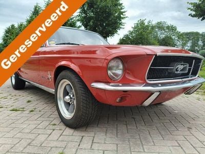 Rood Occasion 1967 Ford Mustang Coupé | € 31.500