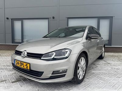 Grijs Occasion 2013 VW Golf VII Highline Hatchback | € 8.950 (Eerlijke prijs)