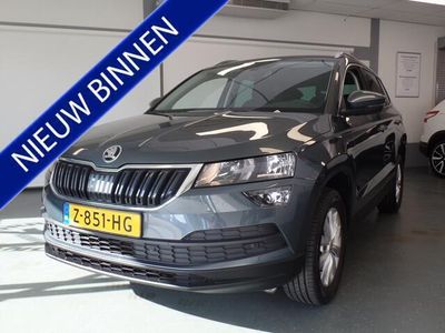 tweedehands Skoda Karoq 1.0 TSI Style Clima controle, Cruise controle, Navigatie, Stoelverwarming, Pdc, Achteruitrijcamera, Lm velgen 17!! Bovag afleverpakket 695,-