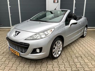 tweedehands Peugeot 207 CC 1.6 VTi Noir & Blanc