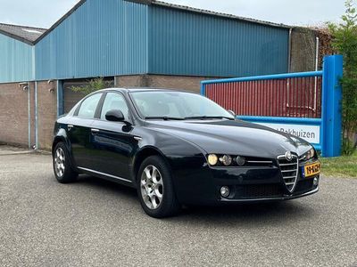 Alfa Romeo 159