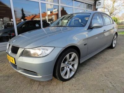 tweedehands BMW 320 3-SERIE i Executive