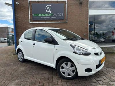 tweedehands Toyota Aygo 1.0-12V Now