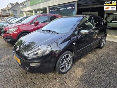 Zwart, metallic lak Gebruikt 2013 Fiat Punto Evo Sport Hatchback | € 4.495 (Eerlijke prijs)