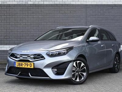 Grijs Occasion 2022 Kia Ceed Sportswagon Stationwagen | € 20.945 (Eerlijke prijs)