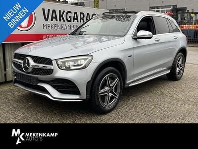 Zilver Occasion 2021 Mercedes GLC300 AMG line SUV | € 39.950 (Eerlijke prijs)