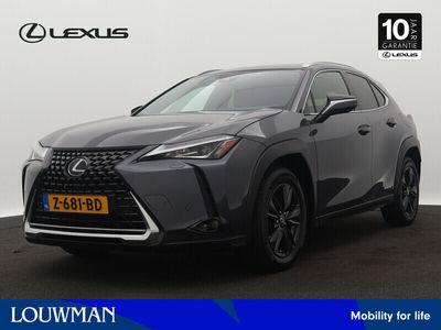 Lexus UX 250h