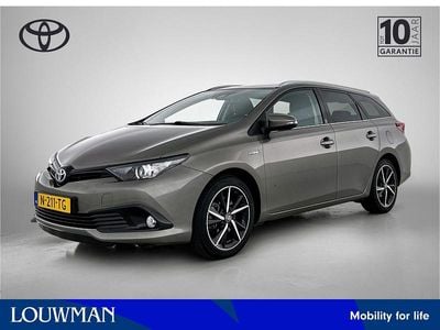 Toyota Auris Hybrid