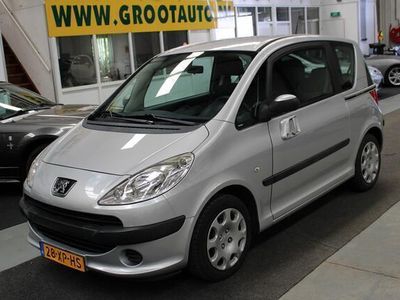 Peugeot 1007