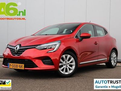 Rood Gebruikt 2022 Renault Clio V Intens Hatchback | € 13.900 (Eerlijke prijs)