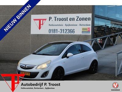 Wit Occasion 2011 Opel Corsa Color Edition Hatchback | € 4.950 (Eerlijke prijs)