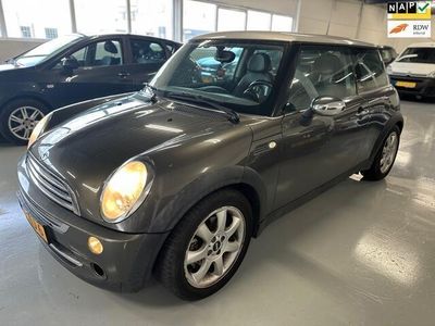 Occasion Mini Cooper 116 PK (85 kW) 2005 Grijs Hatchback
