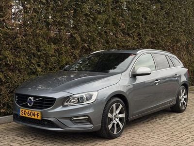 Occasion Volvo V60 R-Design 190 PK (139 kW) 2018 Grijs (metallic) Stationwagen