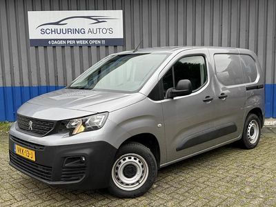 Grijs Gebruikt 2021 Peugeot Partner Premium MPV | € 9.999 (Eerlijke prijs)