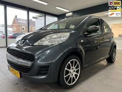 tweedehands Peugeot 107 1.0-12V Accent 5-deurs airconditioning stuurbekrachtiging cd-speler aux zeer zuinig