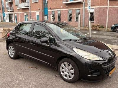 Zwart Gebruikt 2010 Peugeot 207 Hatchback | € 4.000 (Eerlijke prijs)