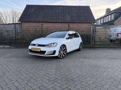 Wit Occasion 2015 VW Golf VII GTI Hatchback | € 16.500 (Eerlijke prijs)