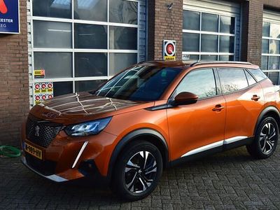Oranje Occasion 2021 Peugeot 2008 Allure SUV | € 16.900 (Eerlijke prijs)