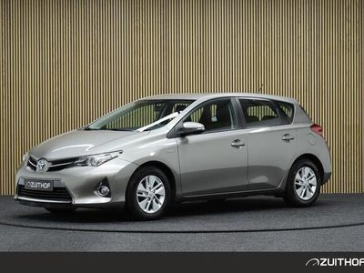 tweedehands Toyota Auris 1.8 Hybrid Aspiration | Navigatie | Trekhaak | Camera | Clima