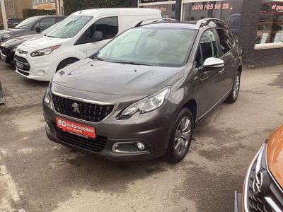 Grijs Gebruikt 2017 Peugeot 2008 Style SUV | € 12.750 (Eerlijke prijs)