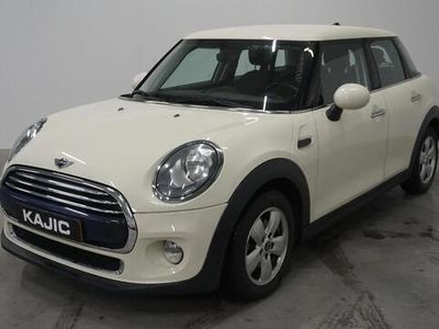 tweedehands Mini Cooper 1.5 Business