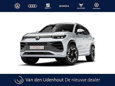 Nieuw VW Tayron R-line Edition 204 PK (150 kW) 2025 Grijs, metallic lak SUV