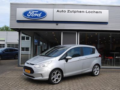 Grijs Gebruikt 2013 Ford B-MAX Titanium MPV | € 7.840 (Eerlijke prijs)