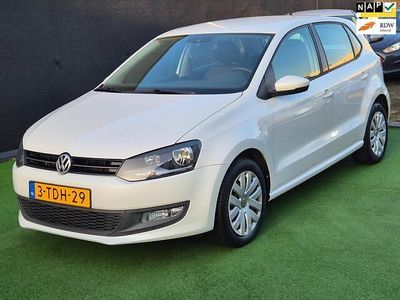 Wit Occasion 2014 VW Polo Edition Hatchback | € 5.940 (Eerlijke prijs)
