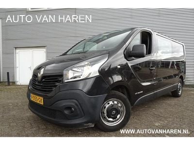 Zwart Occasion 2017 Renault Trafic MPV | € 10.950 (Duur)