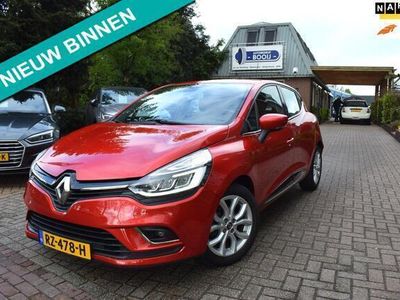 tweedehands Renault Clio IV 1.2 TCe Intens AUTOM/5DRS/CRUISE/NAVI/LED/AIRCO-ECC/NL-AUTO/BLUETOOTH/PDC/KEYLESS/LMW 16 INCH/USB