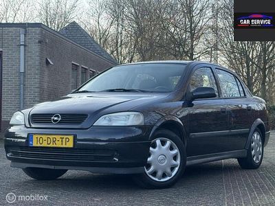 Zwart Occasion 1999 Opel Astra Club Sedan | € 1.399 (Eerlijke prijs)