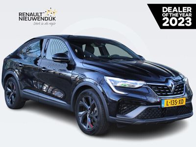 tweedehands Renault Arkana E-Tech Hybrid 145 R.S. Line AUTOMAAT 1E EIG. / DEALER OND. / BOSE / TREKHAAK / STOEL+STUURVERW./ CAMERA / ADAPT. CRUISE / CARPLAY / CLIMATE / 18'' LMV / PRIVACY GLAS