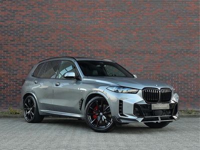 Grijs (metallic) Occasion 2023 BMW X5 M Performance SUV | € 89.950