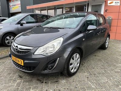 Grijs Occasion 2012 Opel Corsa Cosmo Hatchback | € 6.250 (Eerlijke prijs)