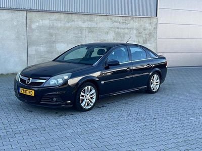 Occasion Opel Vectra GTS Executive 140 PK (102 kW) 2006 Zwart Hatchback