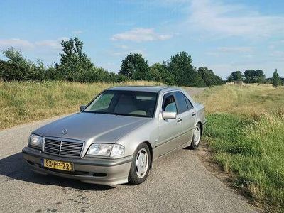 Gebruikt 1998 Mercedes C240 Classic Sedan | € 2.500