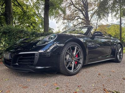 Porsche 911 Carrera 4S Cabriolet
